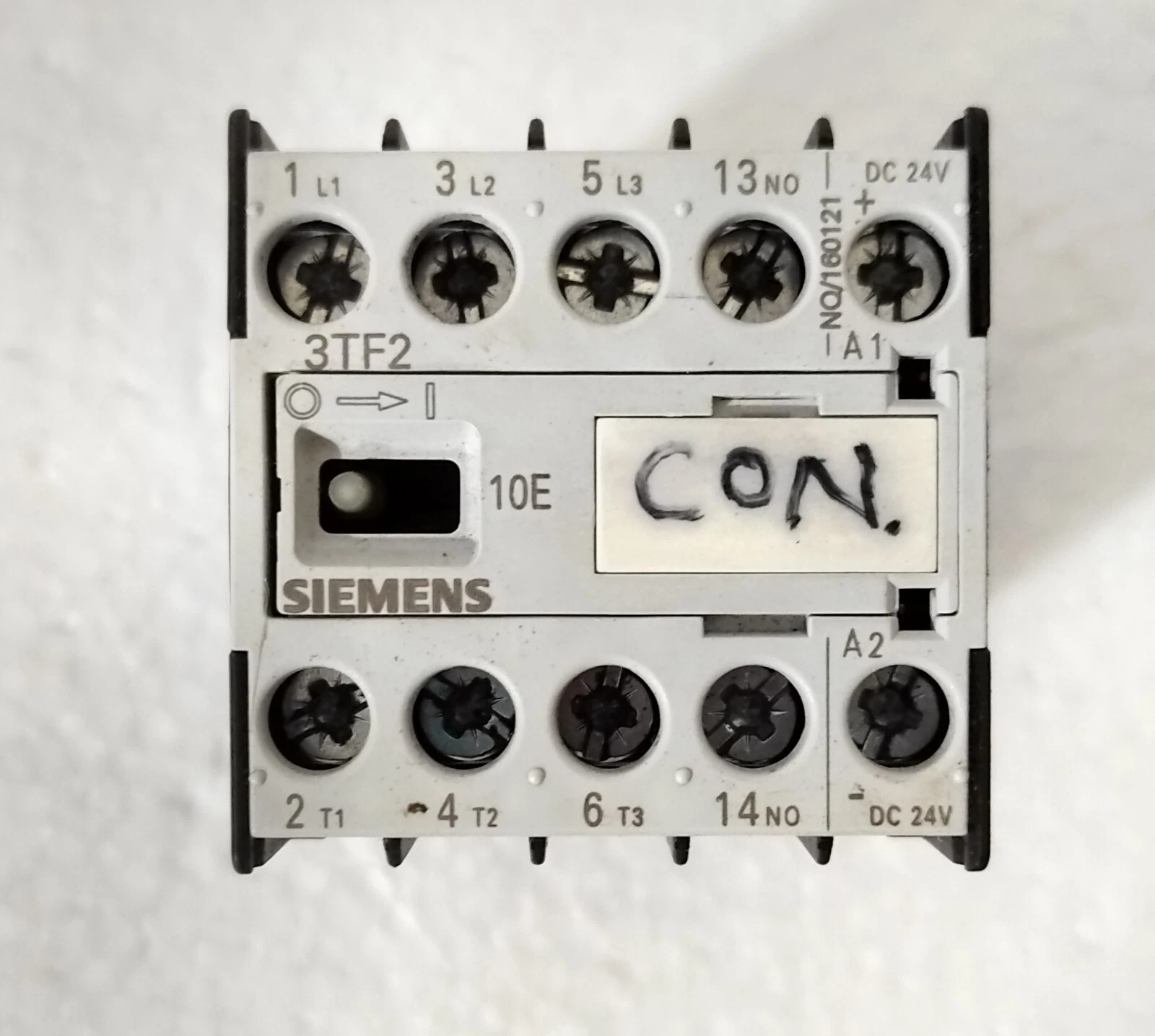 admin/uploads/uploads/siemens 3tf2810 0bb4 protective contactor relay 02_1.webp